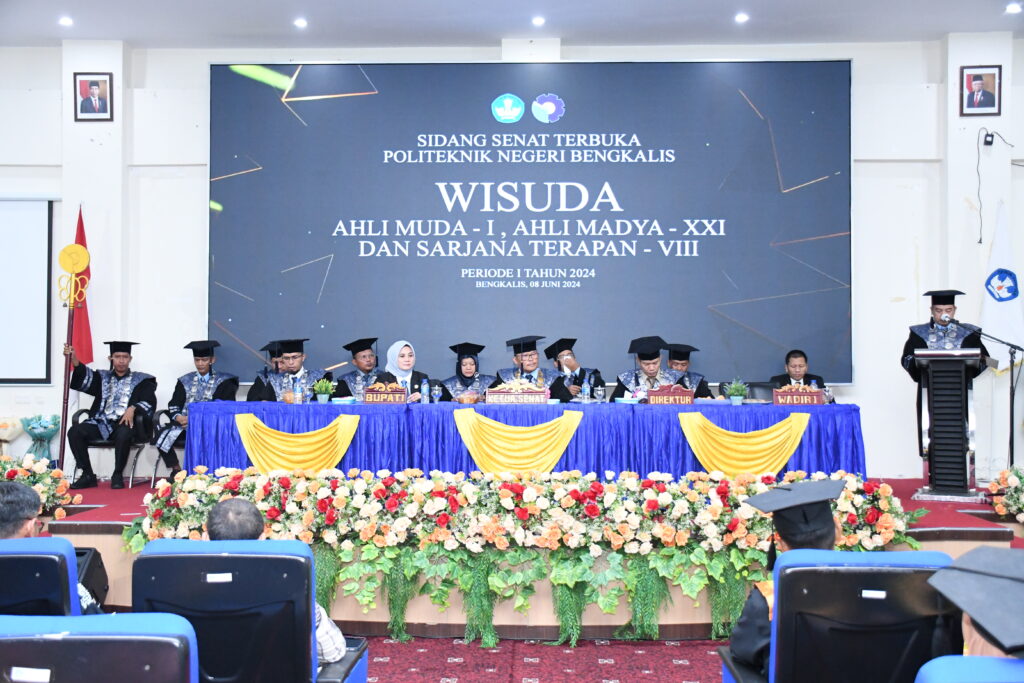 Polbeng Gelar Wisuda Perdana D2 Fast Track