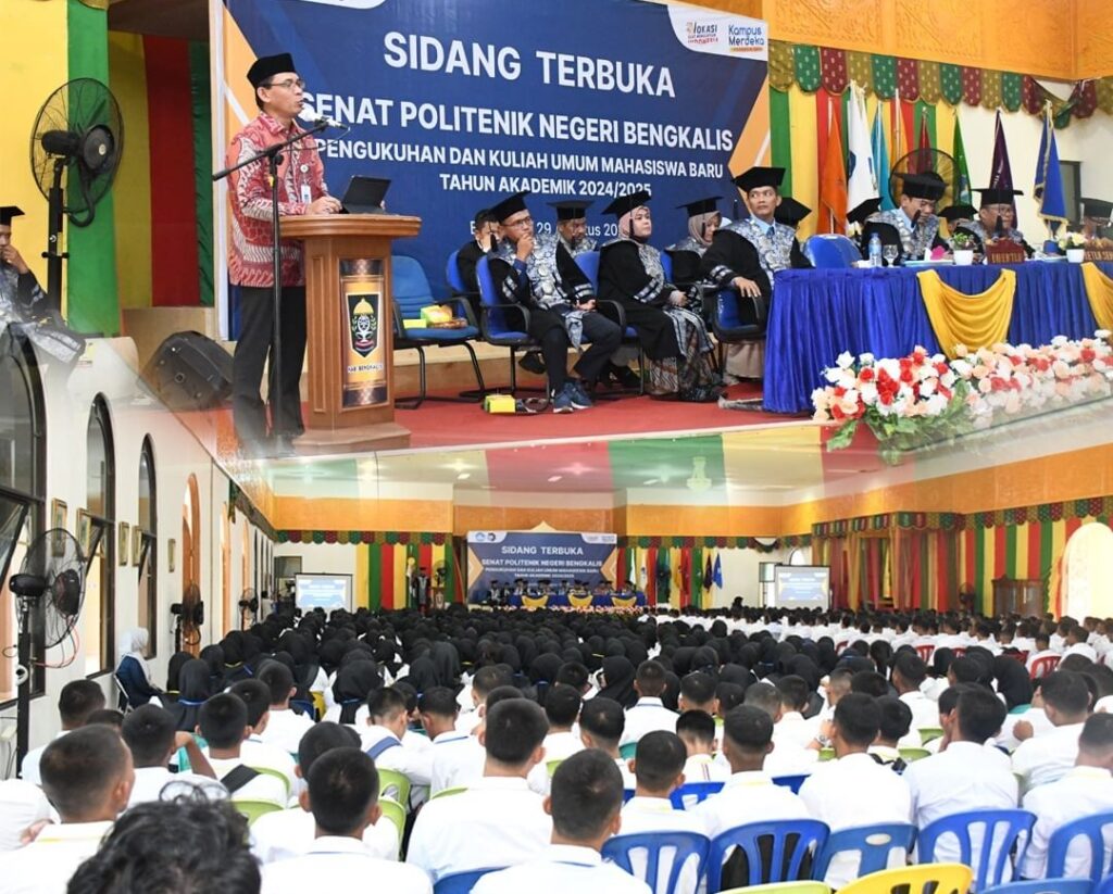 Sidang Terbuka Senat Politeknik Negeri Bengkalis dengan Agenda Pengukuhan dan Kuliah Umum Mahasiswa Baru Tahun akademik 2024/2025